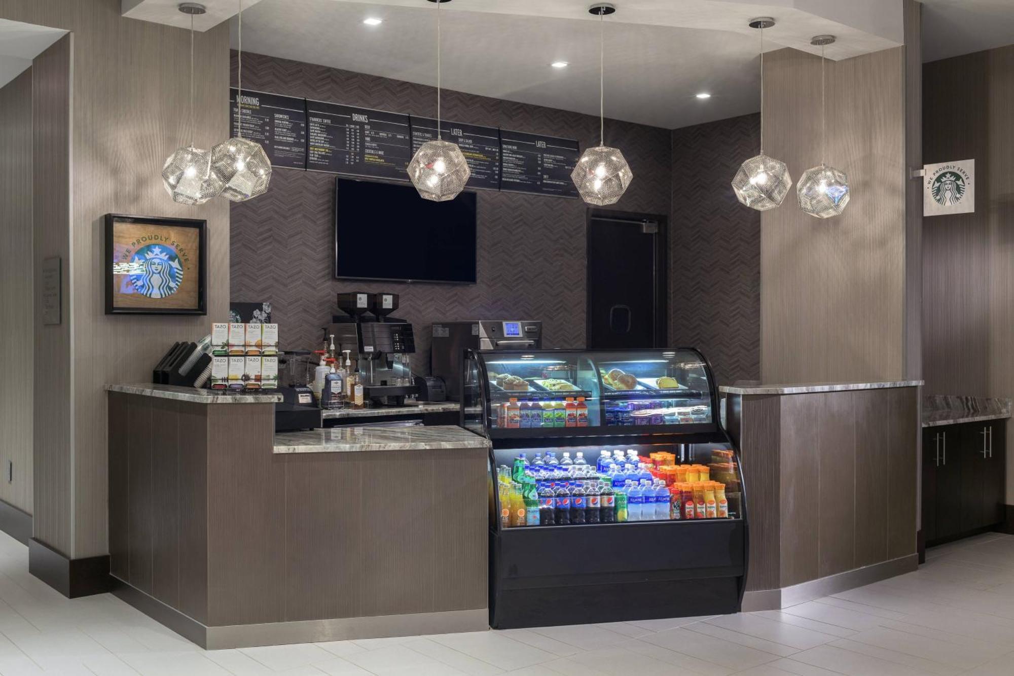 Hotel Courtyard By Marriott Nyc Area 3*